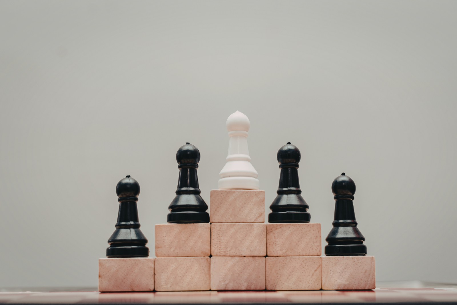 Strategic seasonal hiring and workforce planning for MENA businesses during peak demand periods.